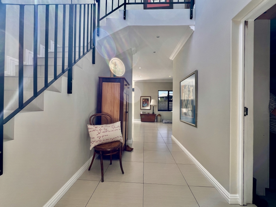 3 Bedroom Property for Sale in Myburgh Park Western Cape